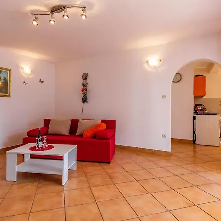 Holiday home Lovely In With Kitchen *