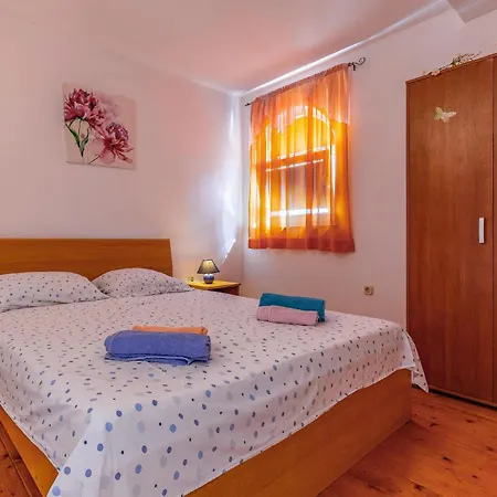Holiday home Lovely In With Kitchen *