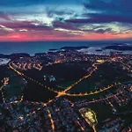 Vikendica Gorgeous In Sisan