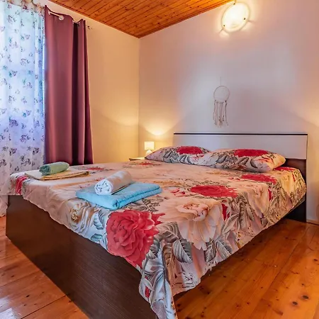 Vakantiehuis In With Wifi